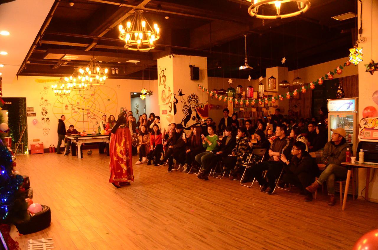 Infinite Stars Us Youth Hostel Chengdu Zewnętrze zdjęcie